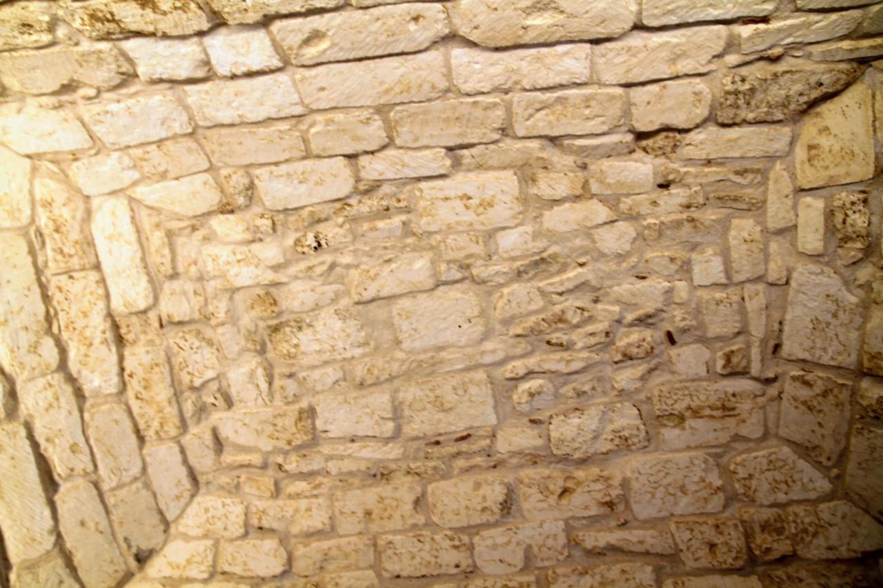 Rooms Dimora Arco - Affitti Brevi Italia Monte SantʼAngelo Exterior foto
