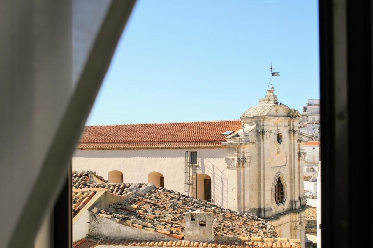 Rooms Dimora Arco - Affitti Brevi Italia Monte SantʼAngelo Exterior foto
